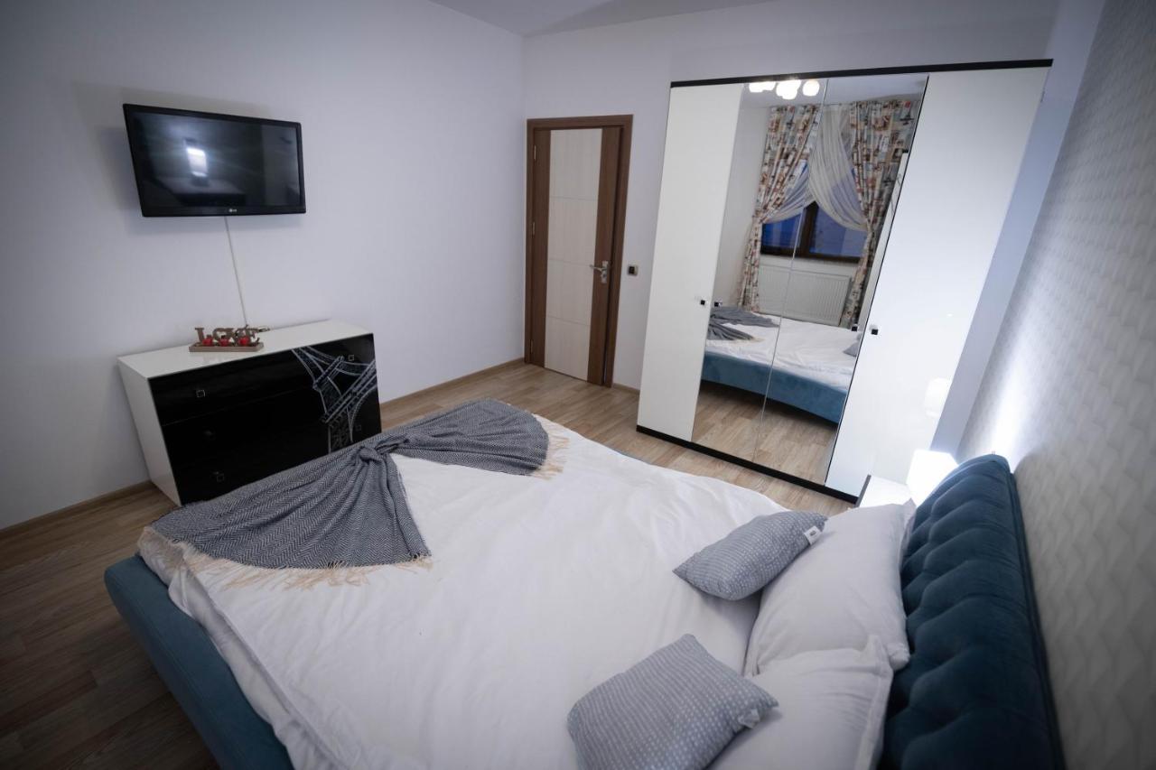 Isaran Coresi Apartment Брашов Екстер'єр фото